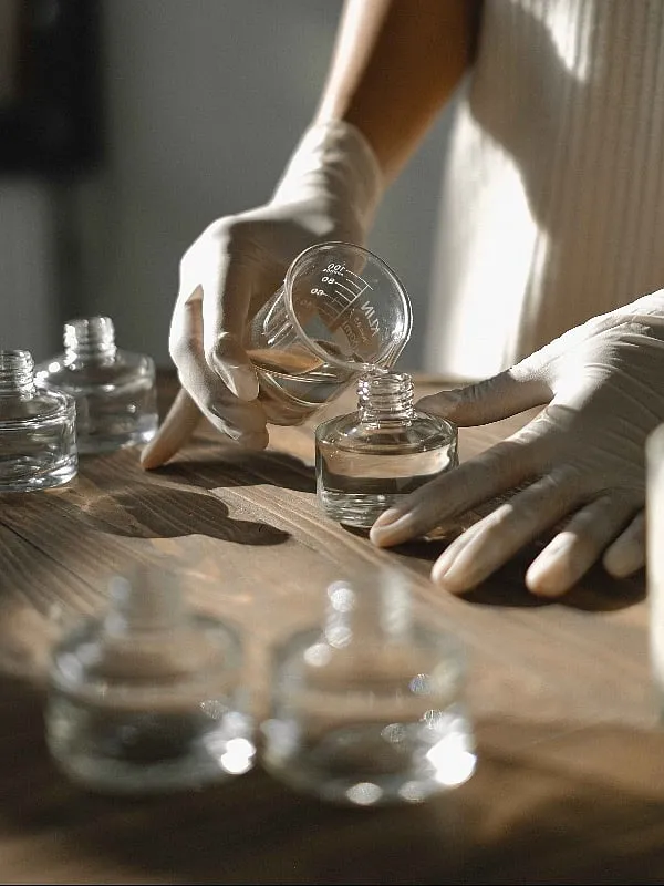 Fragrance houses like Symrise are making conscious efforts to develop synthetic alternatives that allow perfumers to experiment without resorting to the animal-derived counterparts. Image: Pexels 