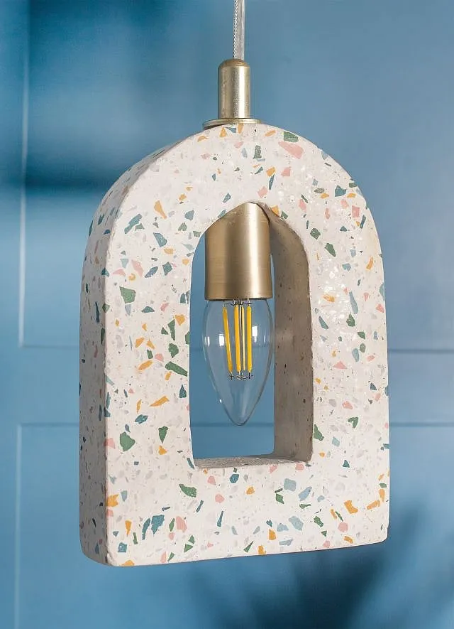 The idea was to bring an element of “fun” into the functionality of everyday objects like mirrors, lamps, clocks, and a variety of desktop items, resulting in a collection that cuts through the clutter of domesticity 