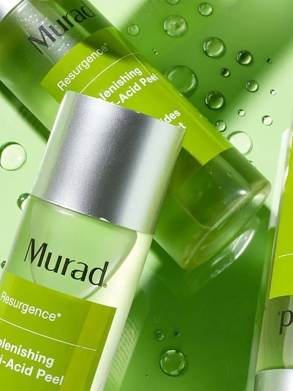It is pertinent to note that tranexamic acid is compatible with most ingredients, including retinol, vitamin C, arbutin, and other brightening ingredients. Image: Instagram.com/muradskincare 