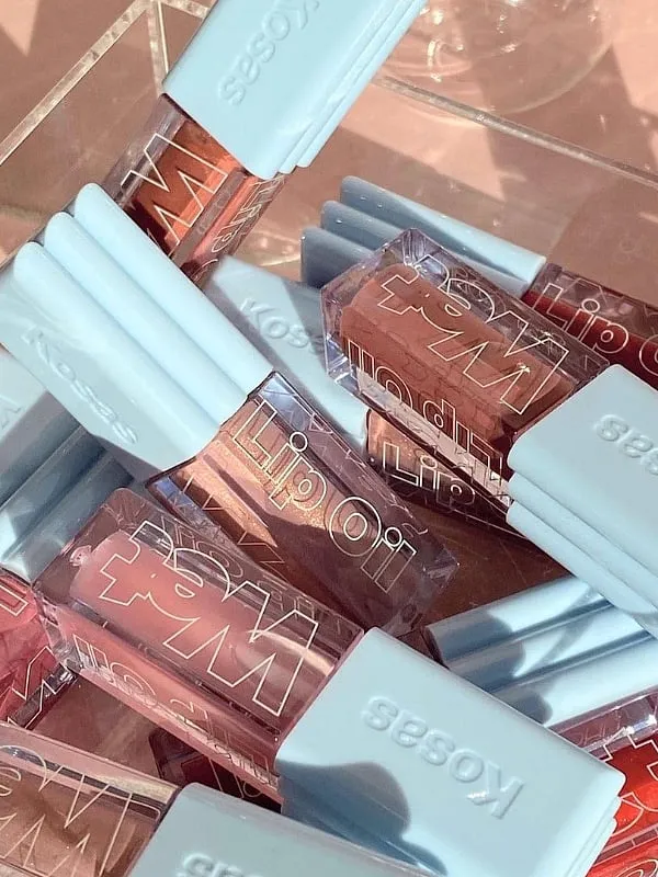Founder of Kosas, Sheena Yaitanes launched the brand in 2015 with just four lipsticks; today, it has an extensive range of make-up products as well as a growing skincare line. Image: Instagram.com/kosas 
