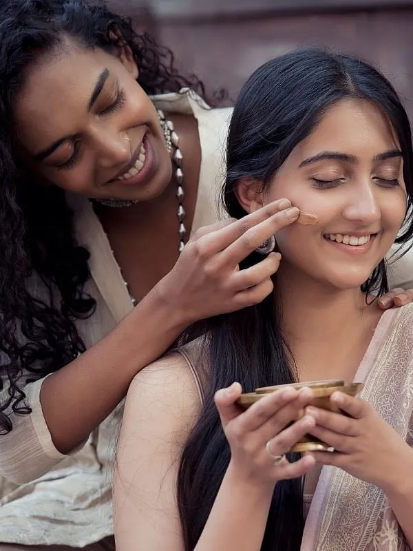 Starting off a skincare routine as a teenager can be a rather daunting process, given the countless brands and products available in the market today, thinks Santa Dawar. Image: Instagram.com/forestessentials 