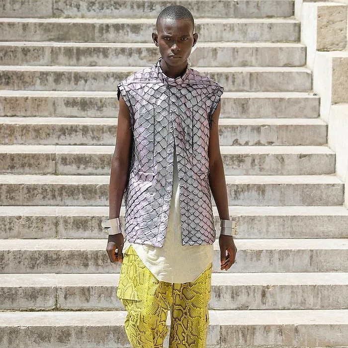 Rick Owens and the references to Egyptian culture in his work that involve, evoke and navigate the wearer to its origins. Image: Instagram.com/rickowens.eu 