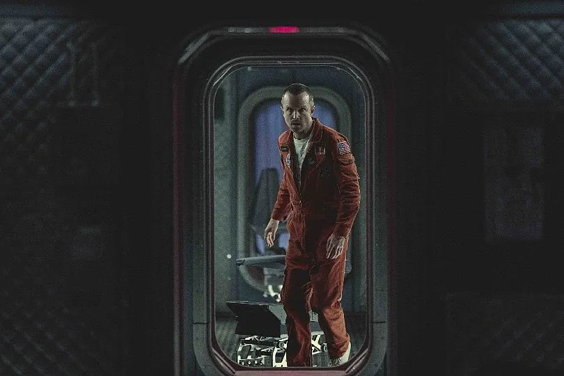 Beyond the Sea stars Aaron Paul Cliff and Josh Hartnett David as astronauts who use robot duplicates back on Earth to visit their loved ones. Image: Netflix 