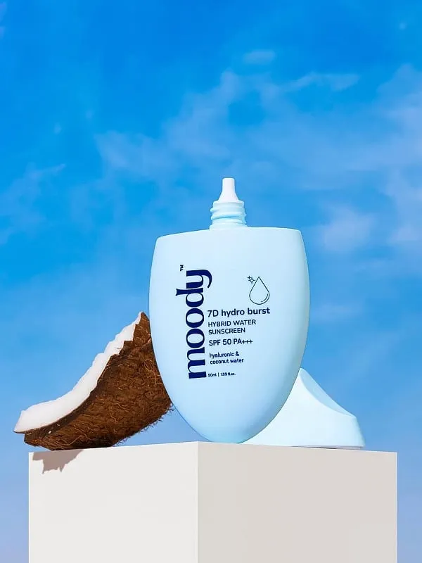 The newest sunscreen from Moody contains hyaluronic acid and coconut water with SPF 50 PA +++ to provide the skin with broad-spectrum protection without drying it out; the lotion-like texture promises quick absorption and a non-sticky finish. Image: Instagram.com/try.moody 