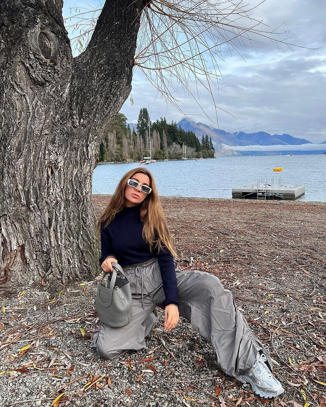 In this generation of 'attention deficit fashion'–a term researchers use to describe the constant need for newness in fashion among the younger generation–fashion content is being consumed at an accelerated pace. Image: Instagram.com/fashioneiress 