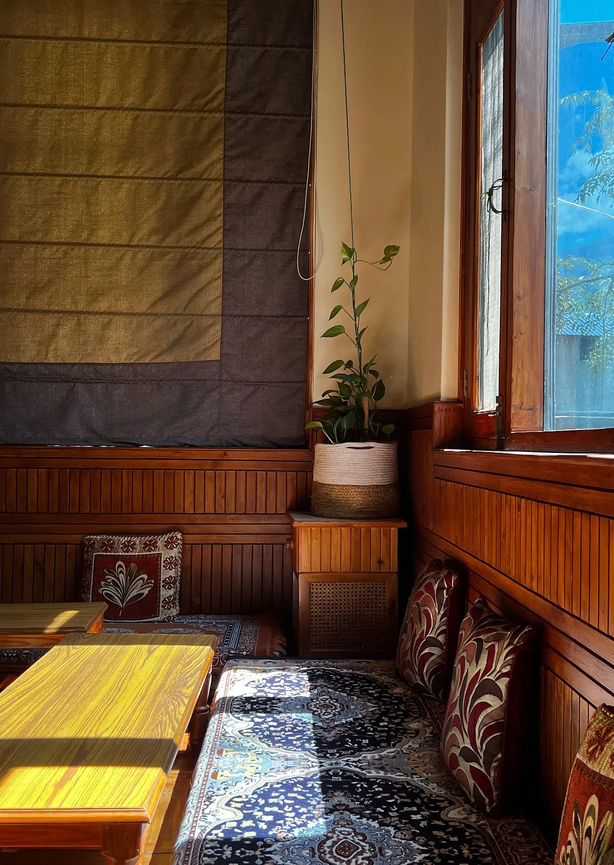 The tandoor room is a cosy nook for intimate gatherings, especially in winters. Image: Avinash Shashni 