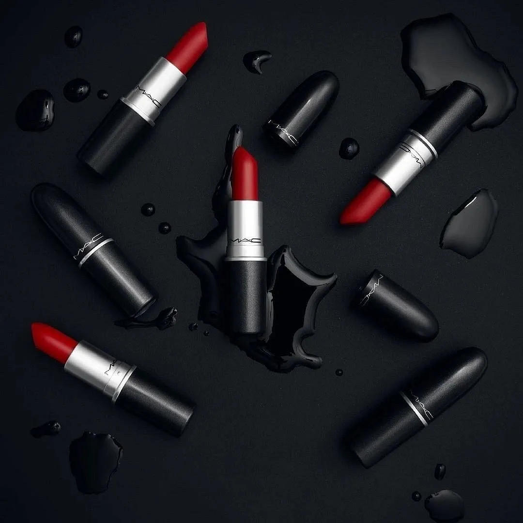 Retro Matte Lipstick – Ruby Woo, M.A.C CosmeticsFor many, Ruby Woo has always been synonymous with red lipstick—it’s that iconic. Why? Because the cool-toned red is universally flattering and can take any make-up look from drab to fab, irrespective of the skin tone. The lipstick launched in 1999 has made its way to every lipstick collector’s kit. The formulation is as matte as it can get, with an opaque, one-swipe formulation. This could lead to chapped lips, should you miss layering a lip hydrator underneath. All in all, it’s a red you shouldn’t sleep on.Priced at ₹1,950Available at Maccosmetics.in 