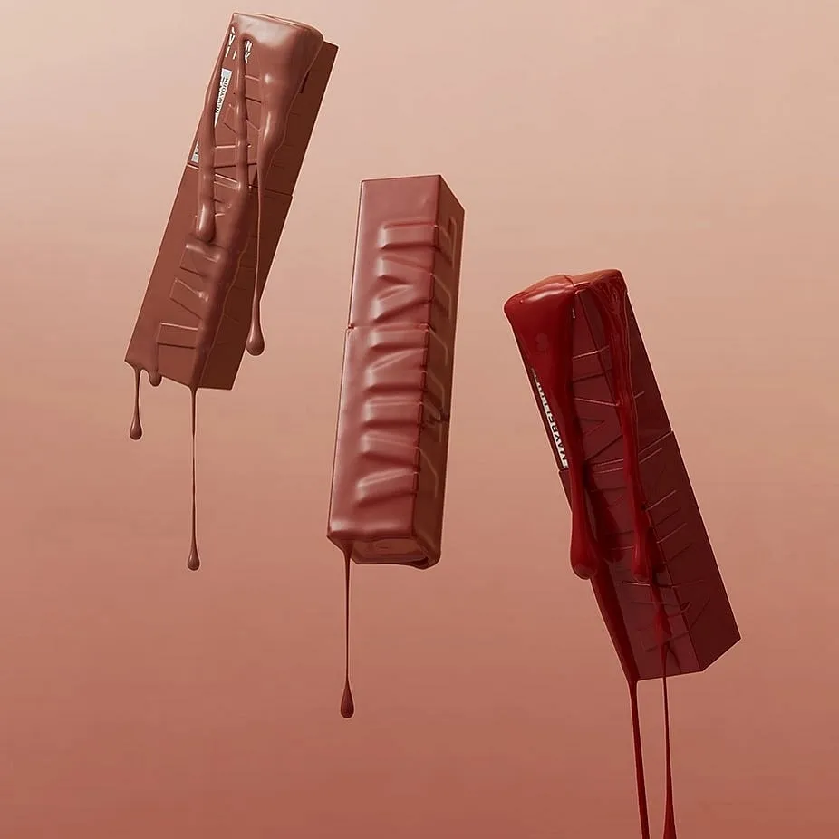 Superstay Vinyl Ink Liquid Lipstick – Extra, MaybellineICYMI, the Vinyl Ink Liquid Lipsticks from Maybelline are making waves on the Internet. Are we surprised? Not so much. In the age of the comeback of glossy lips, Maybelline’s all-new vinyl liquid lipstick renders a high-shine crème-like finish that stays intact from day to night, eliminating touch-ups altogether. The shade ‘extra’ is our favourite pick for it’s the perfect ’90s chocolate brown for Indian skin. Plus, it is a great choice to complete a latte make-up look on brown skin.Priced at ₹849Available at Maybelline.co.in 