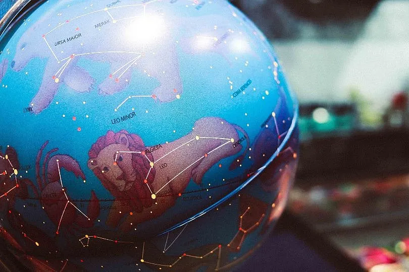 In 2019, dating and networking app Bumble introduced a zodiac filter, where subscribers could choose a potential match by checking the person’s zodiac sign. Image: Pexels 