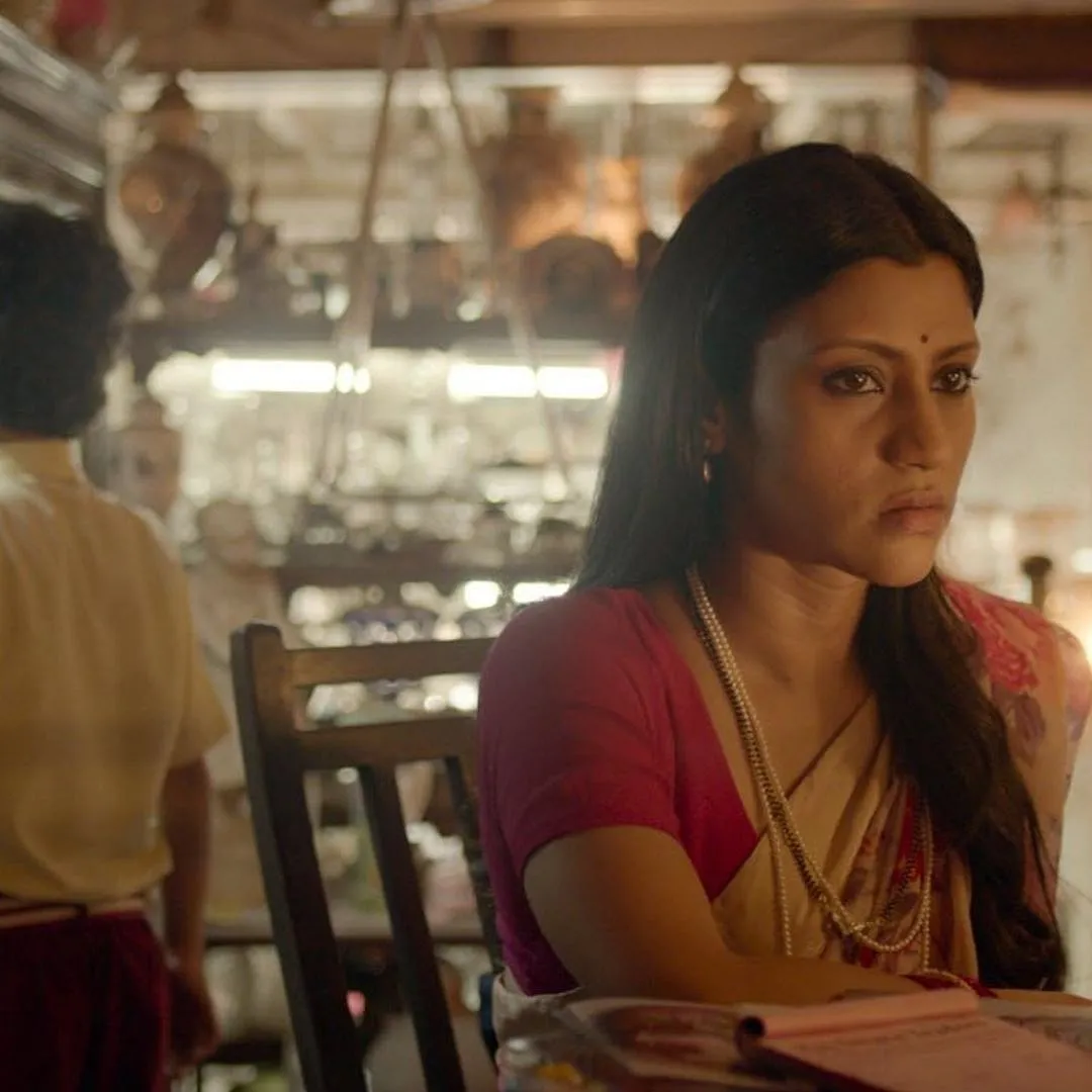 Konkona Sen Sharma in a still from Alankrita Shrivastava's Dolly, Kitty, Aur Woh Chamaktein Sitarein (2020). Image: IMDB 