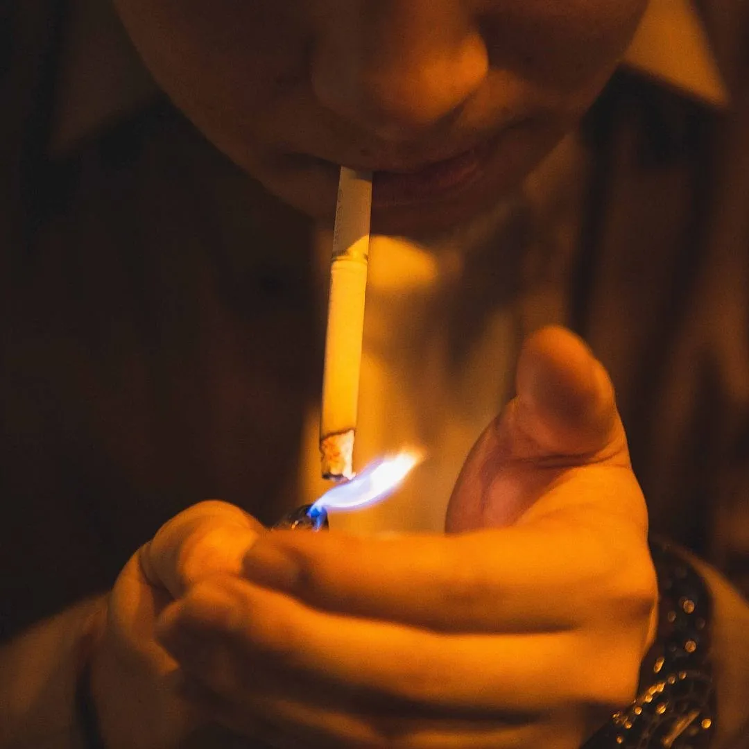 Unhealthy coping mechanisms might also be inherited, especially with behaviours like substance use or alcohol addiction. Image: Pexels 