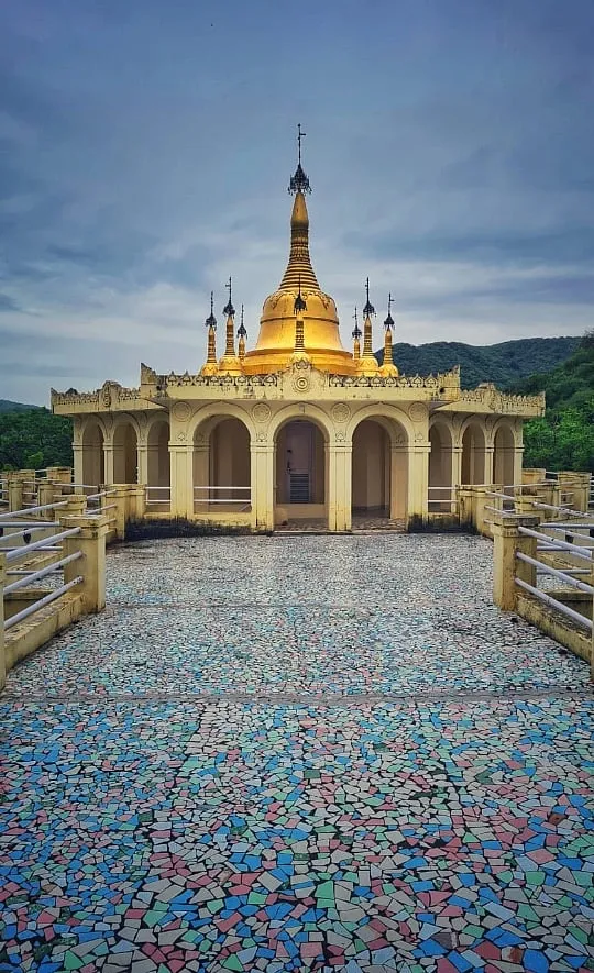 Dhamma Thali Vipassana Meditation Centre, Jaipur 
