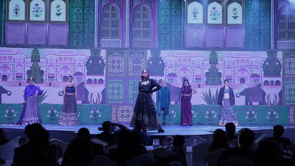 Tech Threads included an awards ceremony to recognise top-performing brands across categories, a fashion show showcasing trend-first western and ethnic styles along with panel discussions 