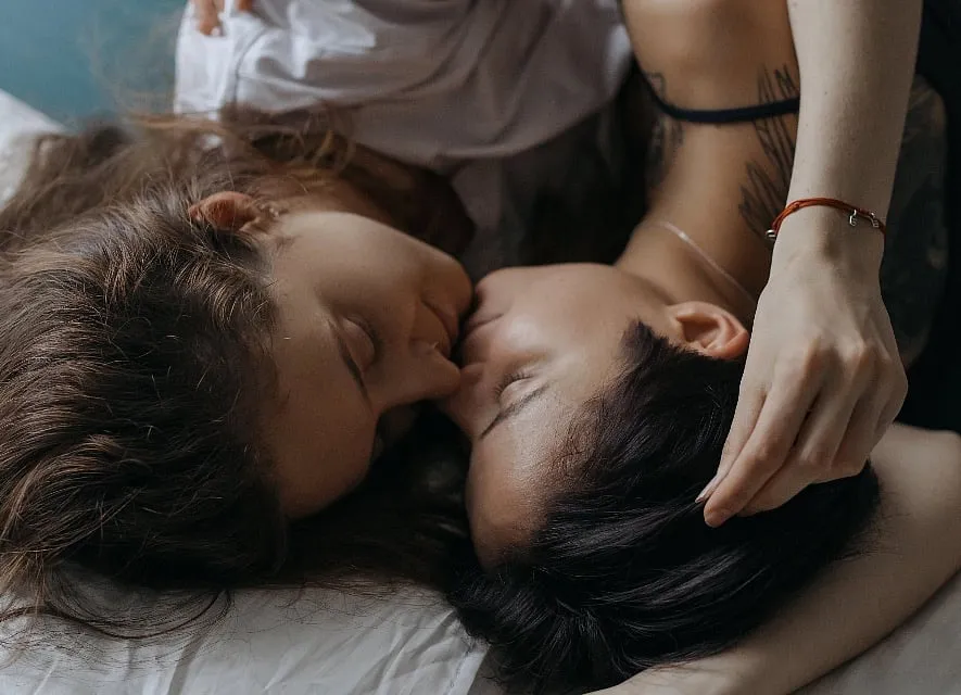 Most polyamorous women receive unwarranted inquiries into their intimate life. Image: Pexels 