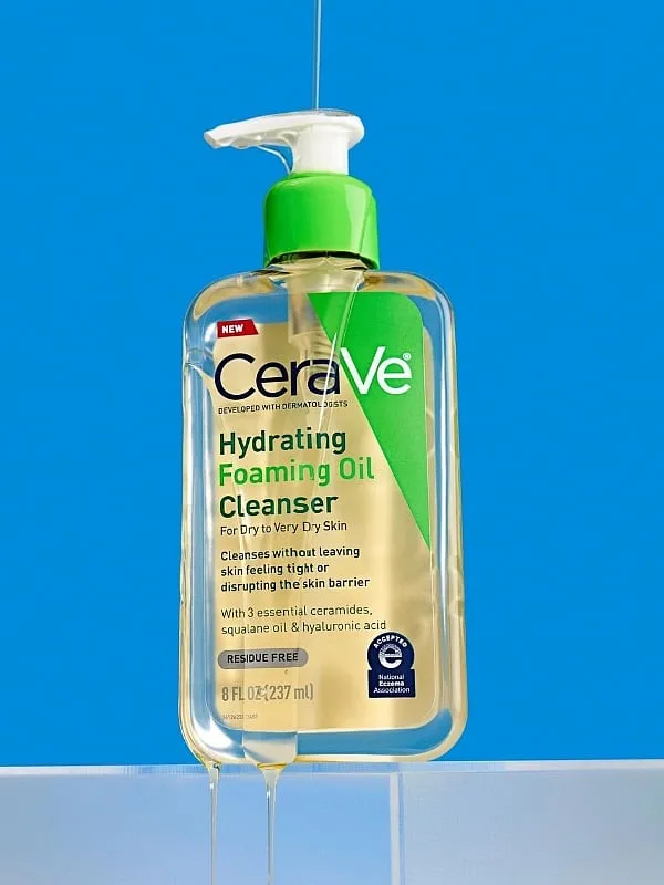 Skin type recommendations on product packaging are  based ingredients, textures, and the intended effects of the product. Image: Instagram.com/cerave 