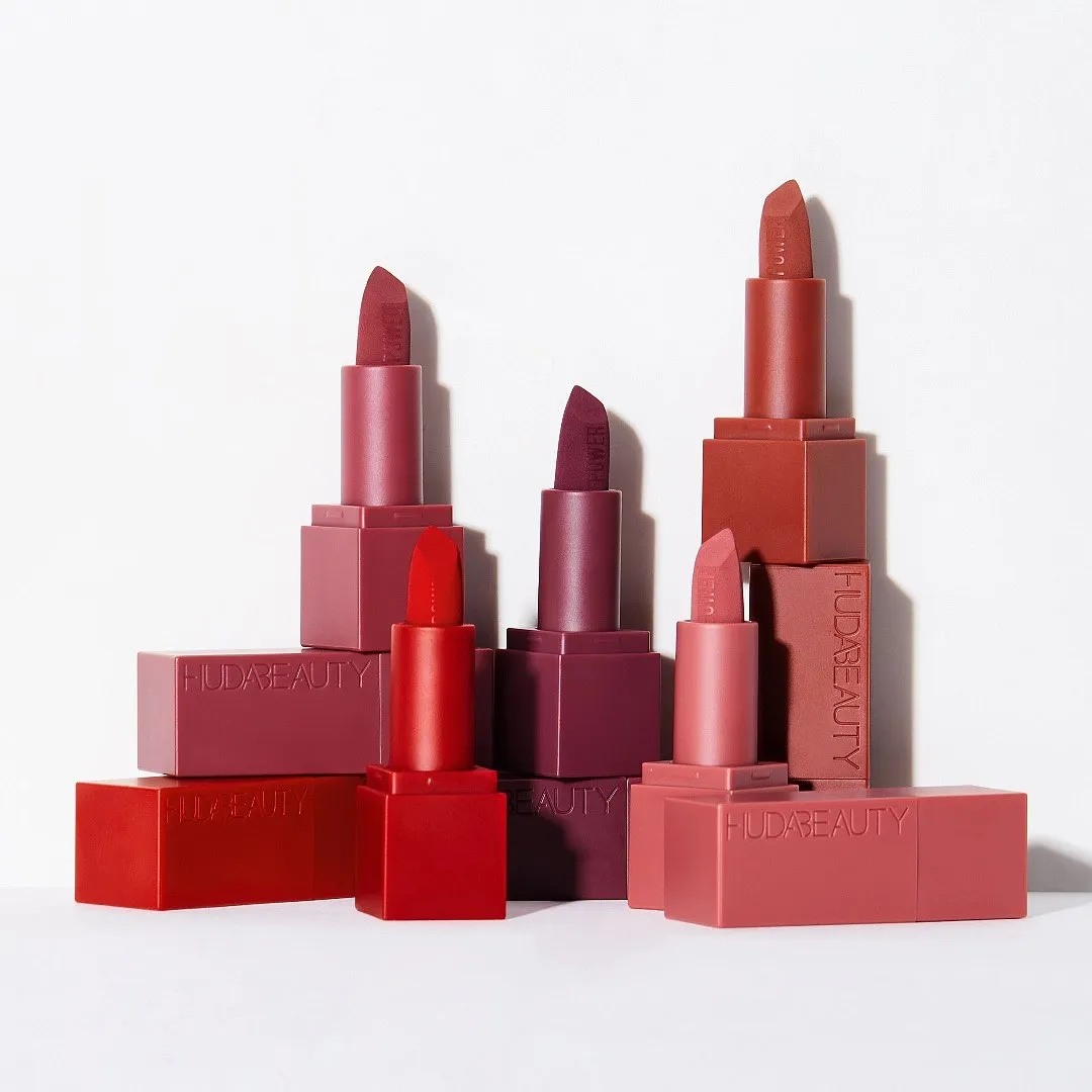 Power Bullet Matte: Despite the Liquid Matte Lipstick’s fandom, the Power Bullet Matte Lipsticks quickly became user-favourites, courtesy of their velvet matte formula and silky-smooth finish. With over 20 shades, the range caters to all skin tones.  