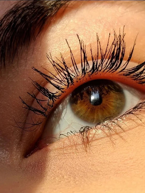 A lot of people get it [the permanent/semi-permanent make-up technique] done without realising that it makes your eyes droopy and heavy, opines Savleen Manchanda. Image: Pexels 