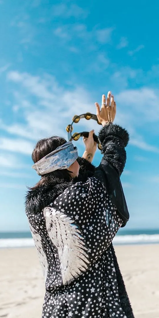 In both western and sidereal astrology, the signs are grouped into four categories, using the concept of classical elements from antiquity—fire, earth, air, and water. Image: Pexels 
