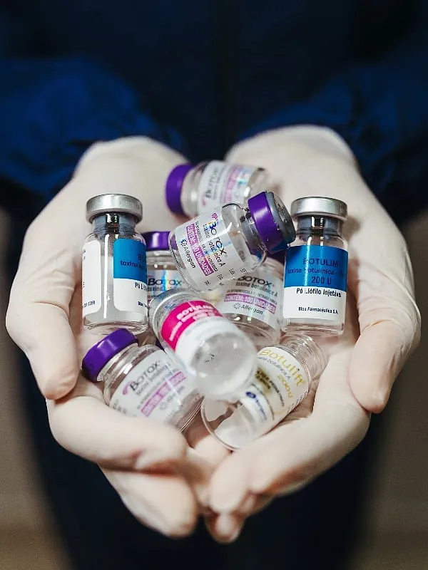 With over 10.4 billion views, Botox is a hit on TikTok, the biggest beauty platform for Gen-Z today. Image: Pexels 