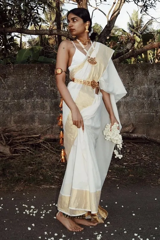 While innovative imagery and a contemporary personal style dominate Kochi-based content creator Gayathri Mohan's Instagram presence, when it comes to Indian clothing she chooses the traditional route  