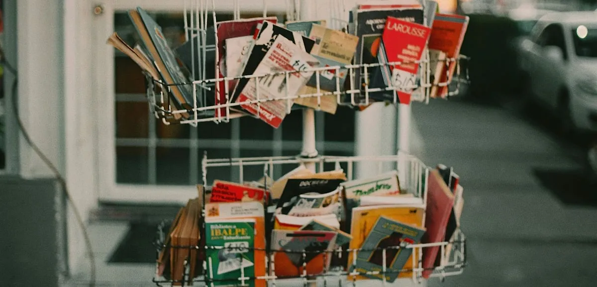 A part of this evolving landscape also aims to formally consolidate the act of reading as a means of gaining social currency. Image: Unsplash 