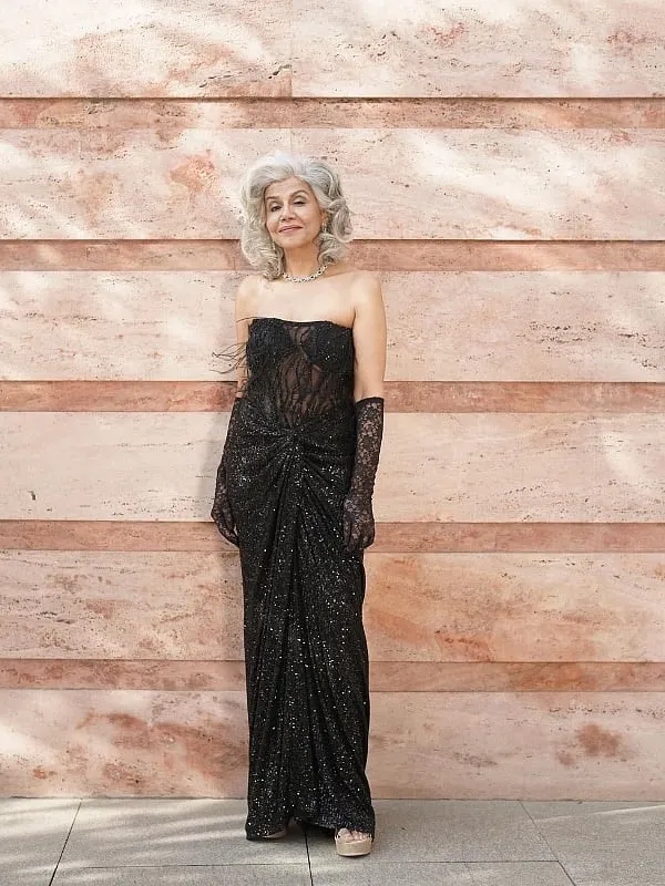 I was very fearful of growing older; I hated early signs of ageing like my dark circles after a sleepless night with the baby or the sprinkling of early greys, shares Mukta Singh. Image: Instagram.com/muktasingh 