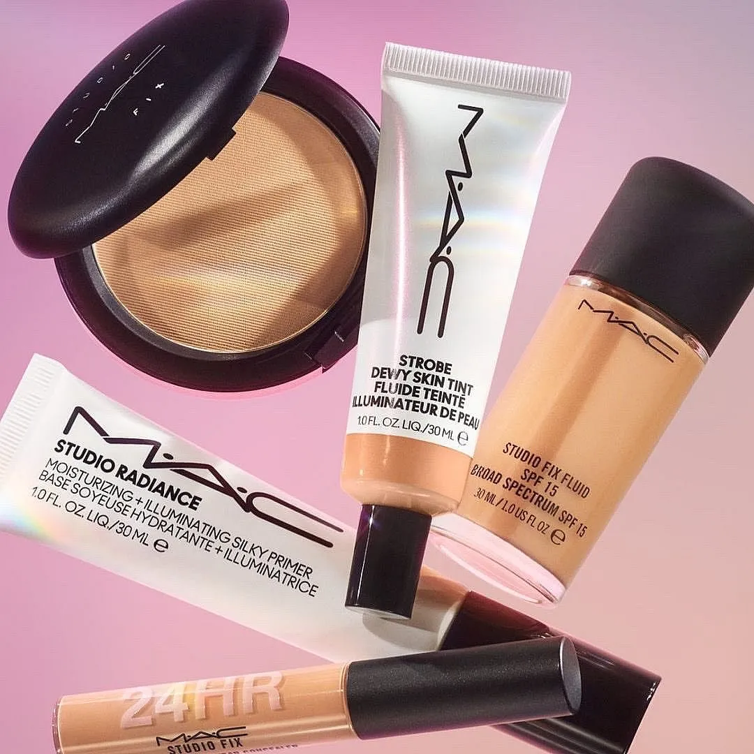 M.A.C Studio Fix Fluid SPF 15 The iconic M.A.C Studio Fix Foundation is a favourite among most makeup artists for a reason. Get a natural-matte finish, with buildable medium-to-full coverage that controls shine for up to 24 hours. Boasting a massive range of 63 shades, this foundation caters to every skin tone. Priced at: ₹3,600Available at: Nykaa, Tira, Sephora 