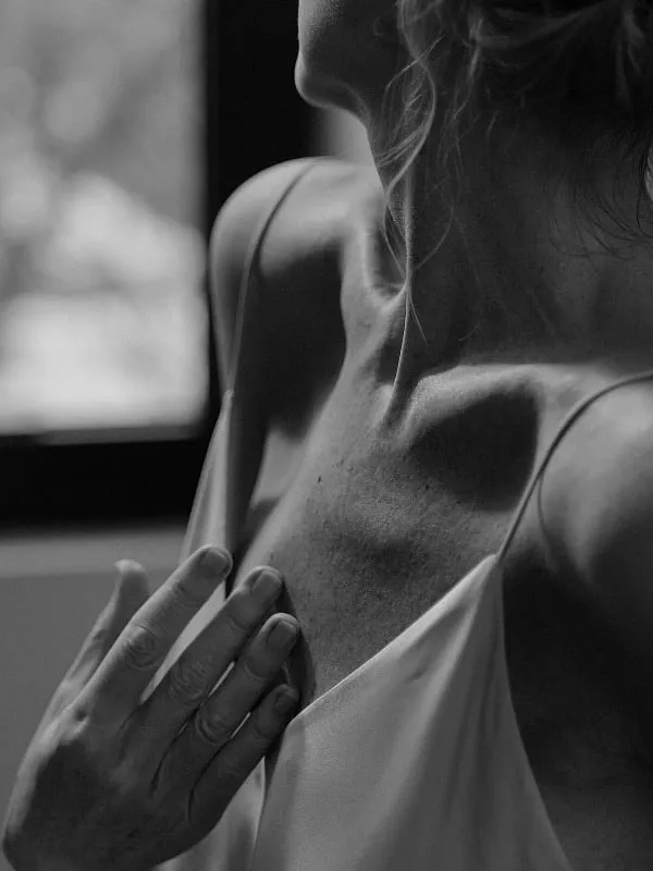 The pressure to maintain the physical appearance of a 20-something-year-old is persistent even when a woman turns 40. Image: Pexels 