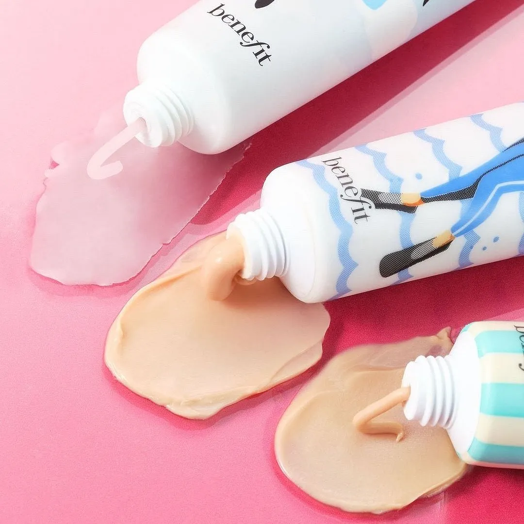Porefessional Hydrate Primer, Benefit CosmeticsIf the original Benefit Porefessional Primer feels too powdery, or too matte for your skin, try the Porefessional Hydrate Primer.  It is infused with hyaluronic acid and shea butter to maintain the skin’s hydration level. With the same amount of mattifying and smoothing benefits, this flesh-hued primer also supports the barrier’s resilience. Image: Instagram.com/benefitcosmetics 