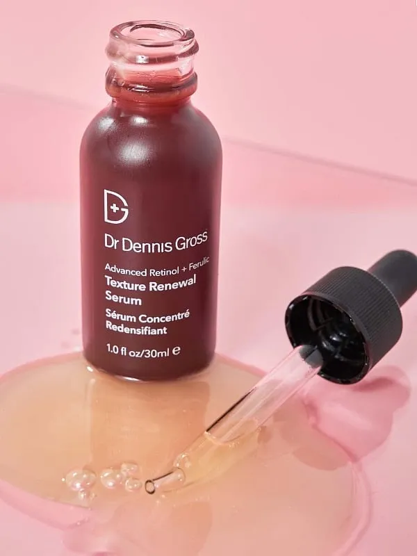 Dr. Dennis Gross Advanced Retinol+Ferulic Texture Renewal Retinol Serum contains a blend of retinol, bakuchiol, rambutan, and ferulic acid works to build skin proteins and texture 