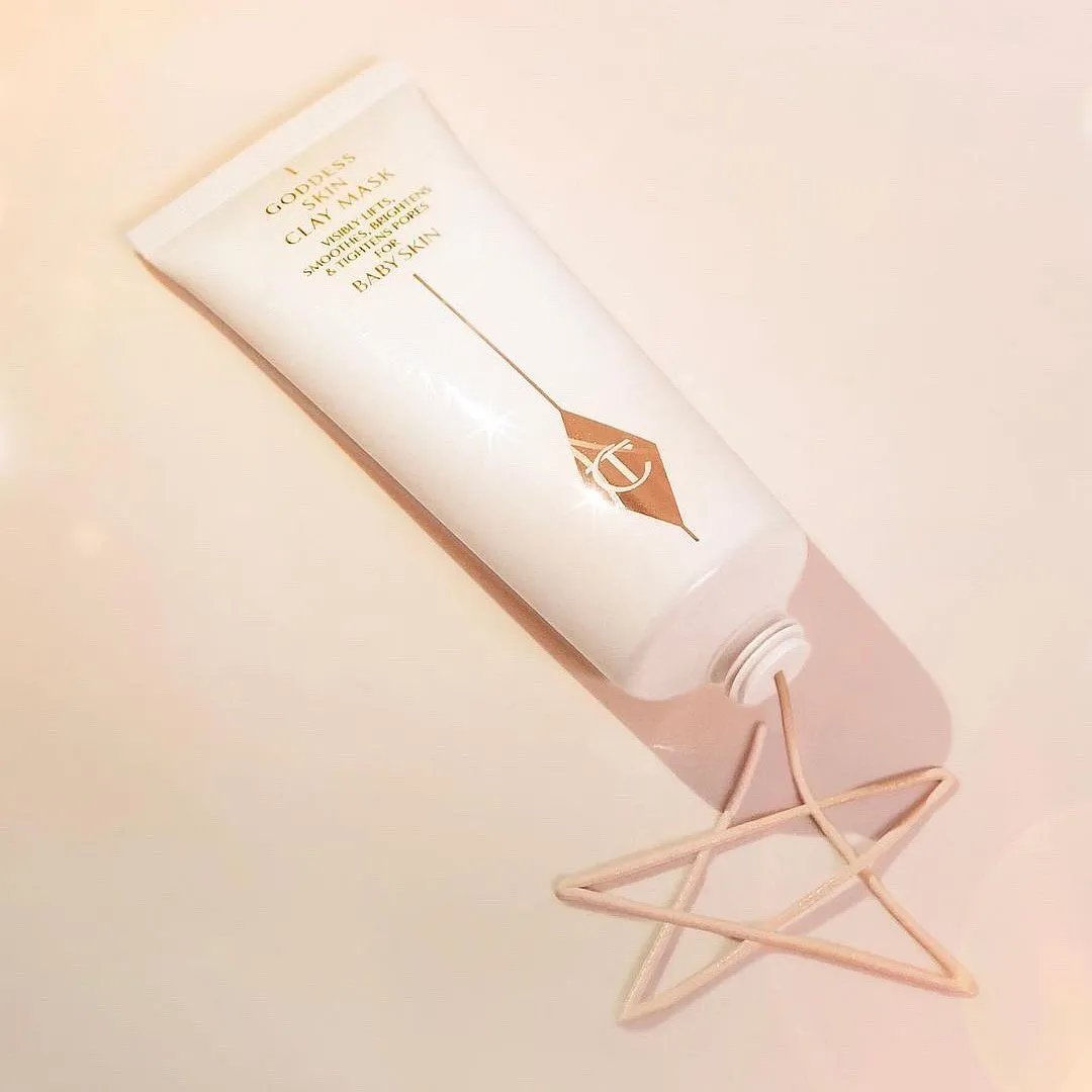 Goddess Skin Clay Mask, Charlotte TilburyCharlotte Tilbury’s clay mask is perfect to prep the skin before a special occasion. Loaded with antioxidants and moisturising benefits coming from vitamin C, rosehip oil, sweet almond oil, and peptides, this is a rare clay mask that leaves the skin baby-soft.Image: Instagram.com/charlottetilbury 