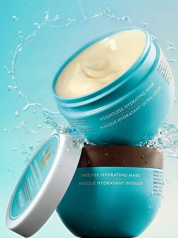 This hair mask champions a blend of argan oil and shea butter to revive dull hair. Image: Instagram.com/moroccanoil 