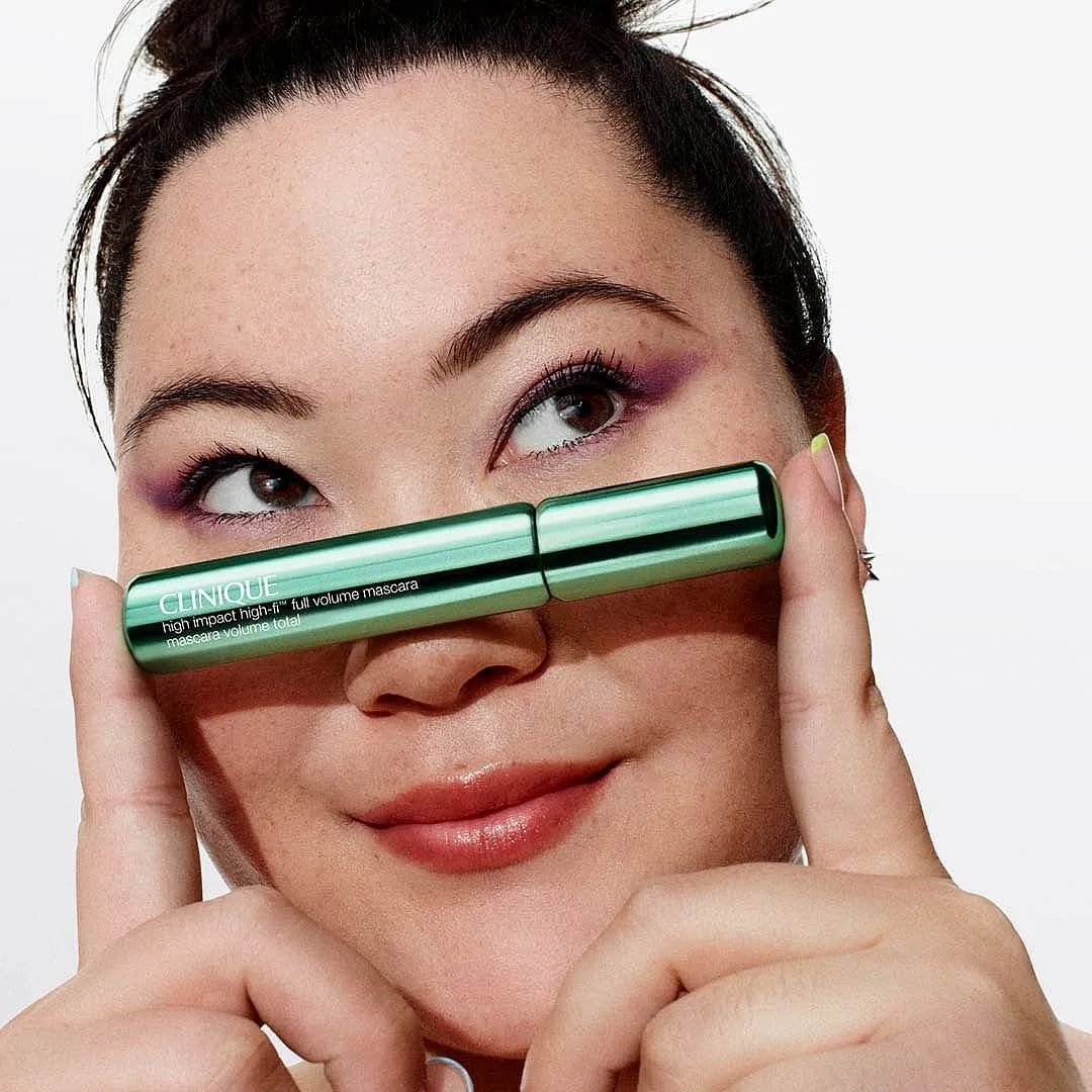 High Impact Mascara, Clinique Clinique’s all-new mascara is volumising and lengthening while also being moisturising and apt for sensitive eyes. Supercharged with a blend of coconut oil, argan oil and moringa oil, panthenol, glycerin, and sodium hyaluronate, this mascara can’t do your eyes any wrong. The twisted conical wand helps reach the smallest lashes and coat them evenly. The mascara also contains fibres that equip the mascara to render maximum volume.Image: Instagram.com/cliniqueat 