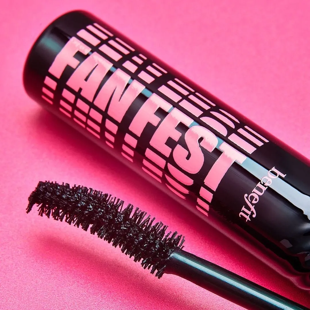 Fan Fest Mascara, Benefit CosmeticsWith a slight 40-degree curve, this newest mascara from Benefit is perfect to open up the eyelashes, courtesy of its fanning effect. Smudge-proof and water-resistant, this mascara promises long wear without making the lashes stiff and crusty. The formulation features vitamin B5, olive oil, cranberry seed oil, sunflower seed oil, and rosemary leaf extract to nourish your lashes and thicken them. For those who love a voluminous lash look, this is a great pick as it allows you to apply multiple coats.Image: Instagram.com/benefitcosmetics 