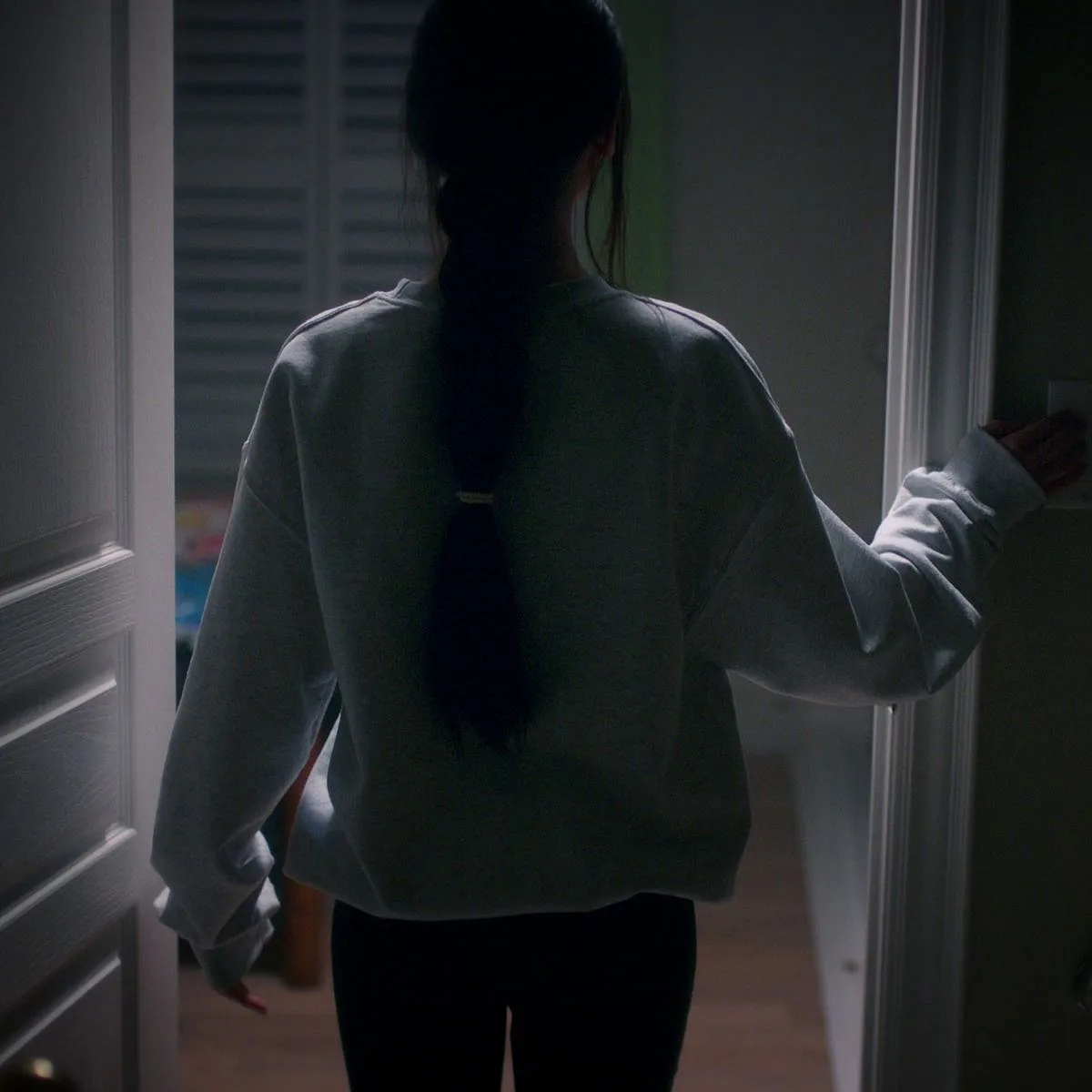What Jennifer DidThe case of Jennifer Pan's parents getting shot in a house robbery is not what it seems on the surface. What Jennifer Did reveals the bone-chilling case that sent shockwaves through Canada and the Asian diaspora when it happened. Written and directed by Jenny Popplewell, this is a good documentary film to watch on Netflix that keeps you intrigued till the end. Image: Netflix Media Centre 