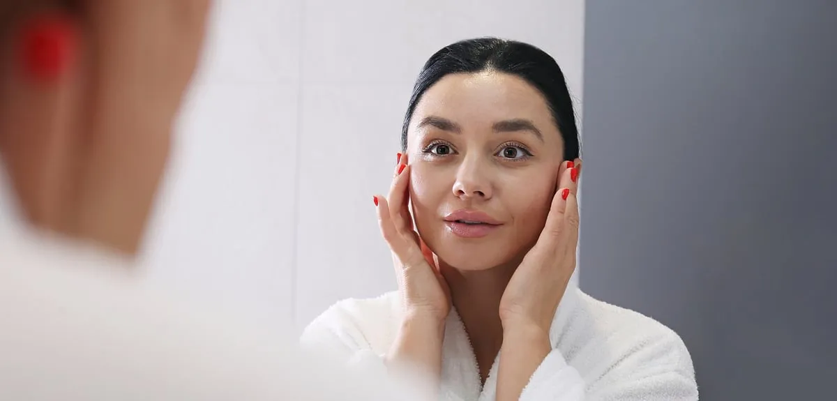 Test a systematic skincare routine starting with cleansing your face, applying exfoliating actives if required, and finishing off with a moisturiser. Image: Pexels 