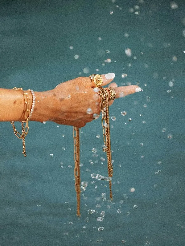 Maintaining your bridal jewellery pieces after the wedding festivities are over will ensure that you can sell them at a high price later on, if required. Image: Pexels 