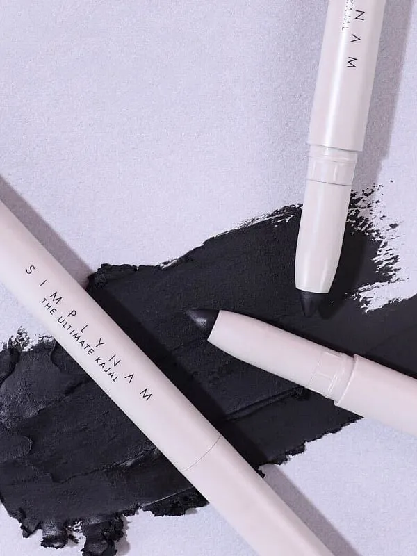 Namrata Soni loves kajal as it is super versatile—with just one product, you can create a smoky eye, can line eyes, or go for kohl-rimmed eyes. Image: Instagram.com/simplynamcosmetics 