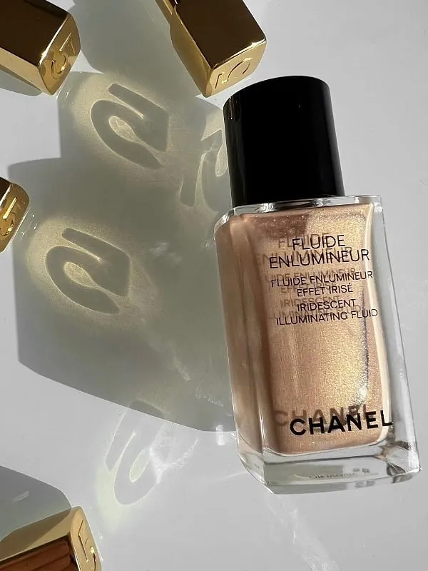 Mitesh Rajani loves using illuminators from Chanel Beauty and Charlotte Tilbury to cop glowing skin. Image: Instagram.com/welovecoco 