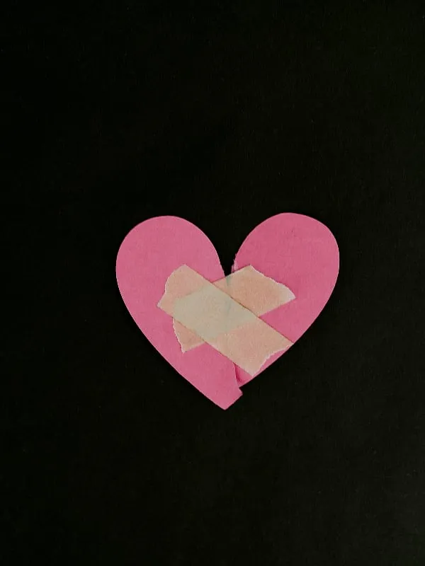 Couples therapy felt like admitting something was broken that no amount of date nights could fix, shares 36-year-old Pallavi Doshi. Image: Unsplash 
