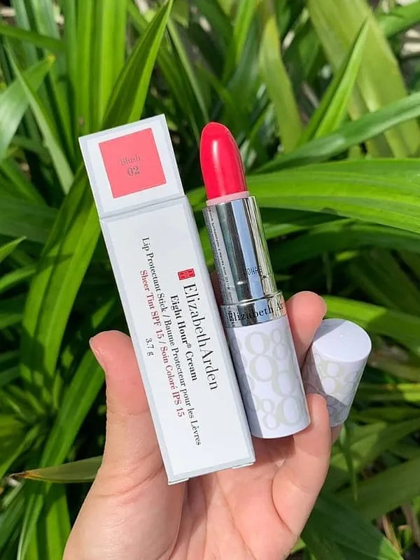 The Elizabeth Arden Eight Hour Lip Protection Stick comes with SPF 15, and in tinted variants too. Image: Instagram.com/chalee_beauty 
