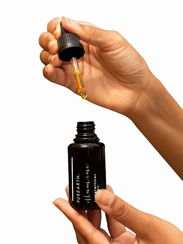 This one contains botanical oils like rose, seabuckthorn, lavender, frankincense, neroli, and rosehip. Image: Instagram.com/purearth 