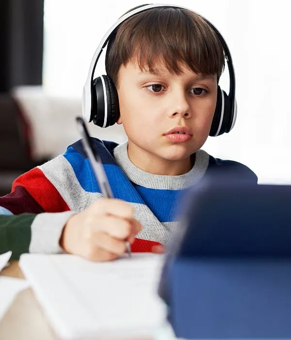 Even with those students who have access to laptops of their own, or computers owned by their families, there's no telling if they're truly paying attention, says Dr Mala Kapoor. Image: Getty  