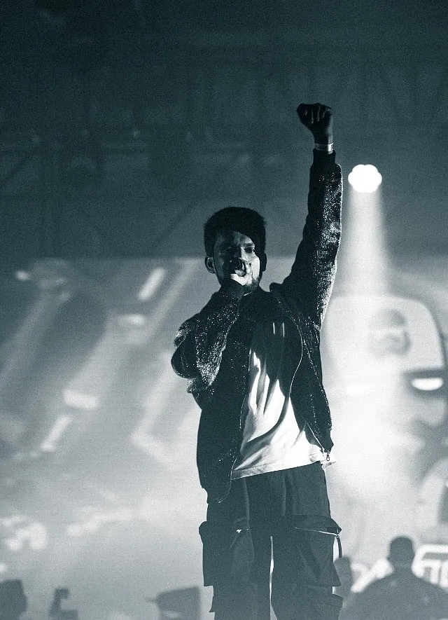 Pune-based rapper Shreyas Sagvekar's Marathi song Taambdi Chaamdi (2024) has become an anthem for those with a dark skin tone. “I couldn’t have written this song in English. It needed to have conviction, [that is] only possible in my mother tongue,” explains Sagvekar 