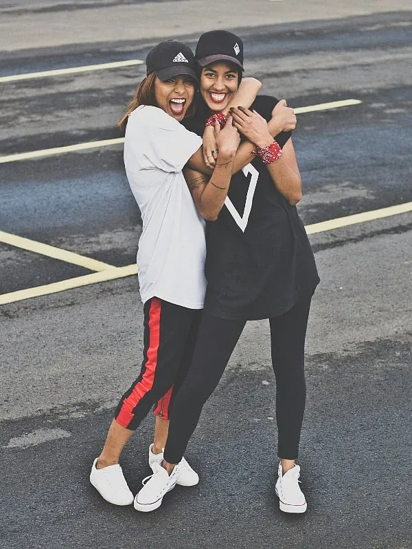 Popular on social media as the ‘it’ girl of friendships, low maintenance  equations are high on closeness and low on effort. Image: Dupe  