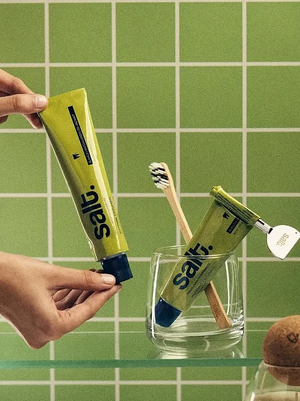 In 2025, the revenue of the Indian oral care market is projected to tap a revenue of $338.90 million. Image: Instagram.com/saltoralcare 