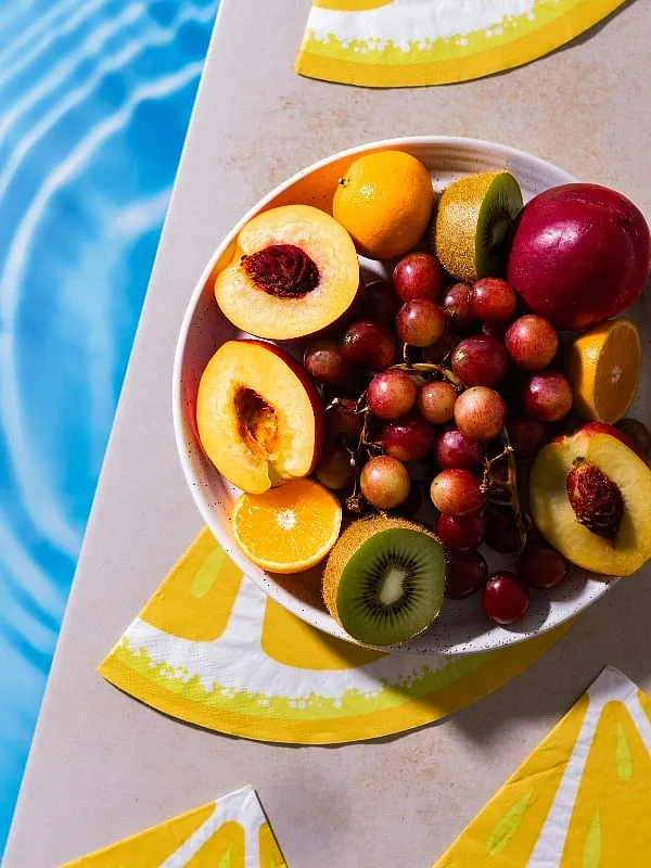 Rakhee Jain recommends consuming a diet rich in whole grains, lean protein, vegetables, and fruits to improve the overall hormonal health of men. Image: Unsplash 