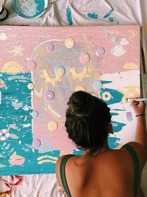 Start with limited breaks—maybe a weekend or reduced daily usage  to make the transition manageable. Image: Unsplash  