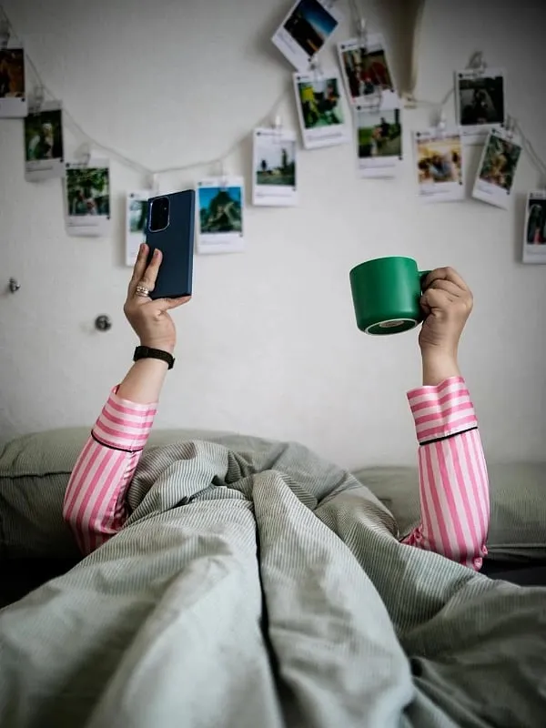 A 2024 report revealed that there are 81 mobile connections for every 100 Indians. Image: Pexels 