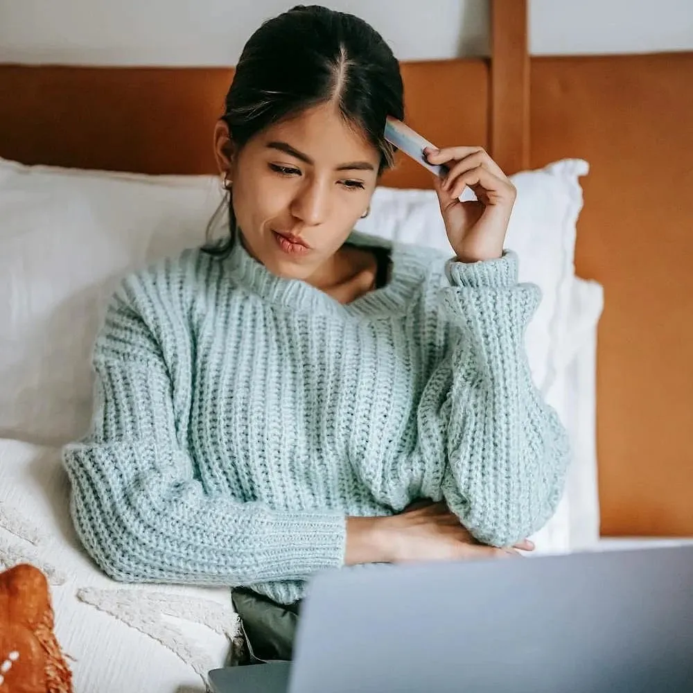 Since it's all virtual, you don't realise that you've spent ₹2,000 on lipsticks just because you were bored and were seeking instant gratification, says Rituparna Som. Image: Pexels 